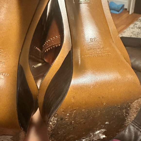 Burberberry Prorsum 6” brown heeled platform sandals. - Picture 2 of 5